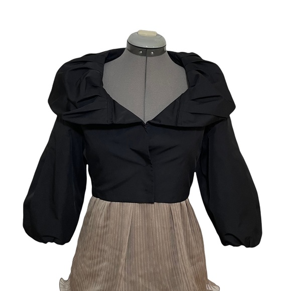 May the Odds be Ever in Your Favor when wearing this amazing crop jacket XS S - Picture 5 of 7